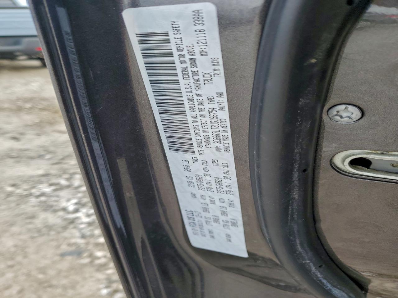 Ram 1500 Slt Image 9