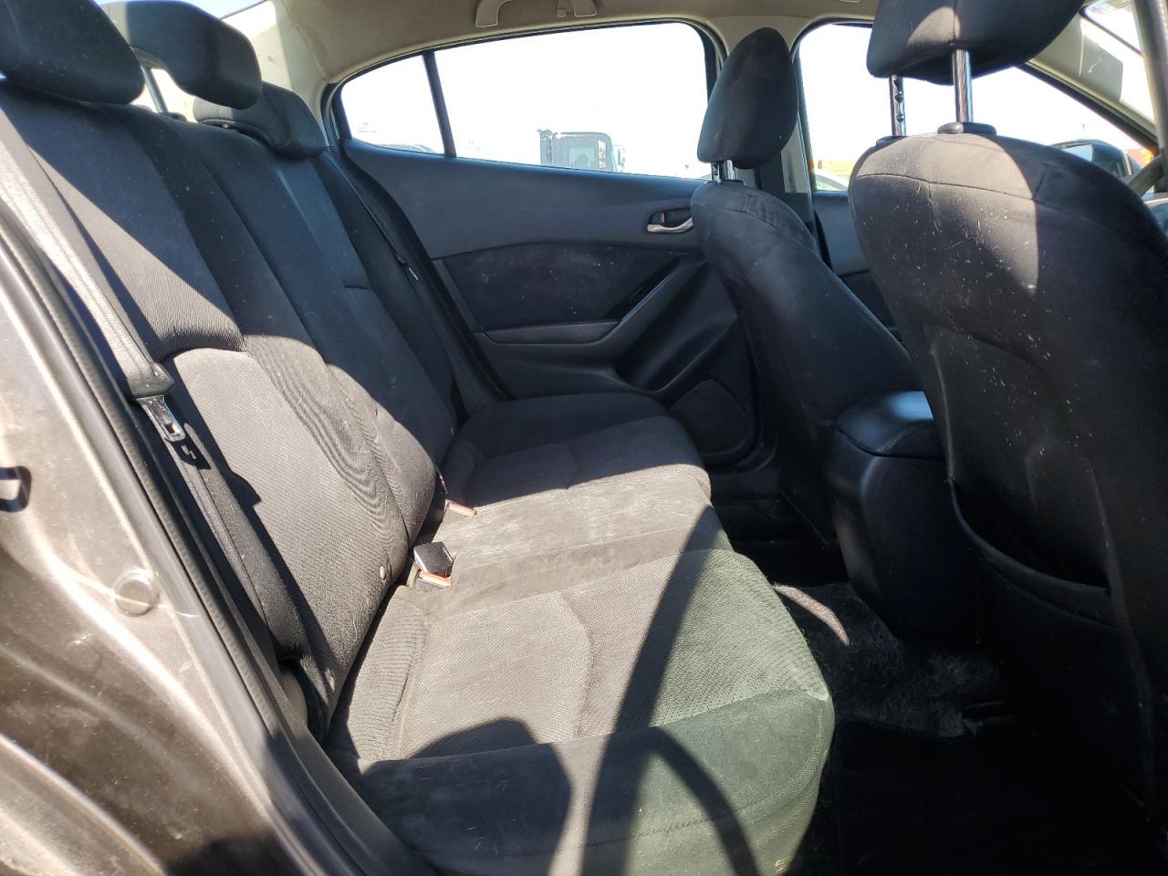 Mazda 3 Sport Image 10