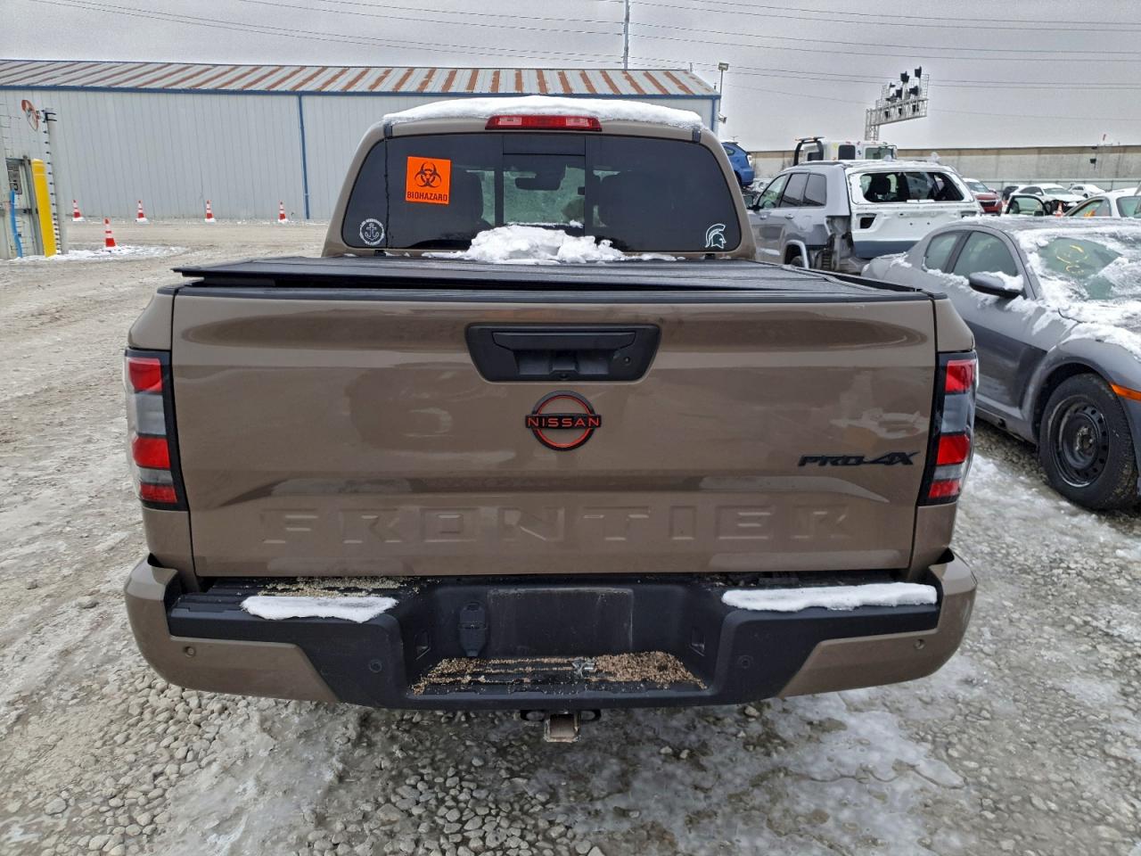 Nissan Frontier S Image 3