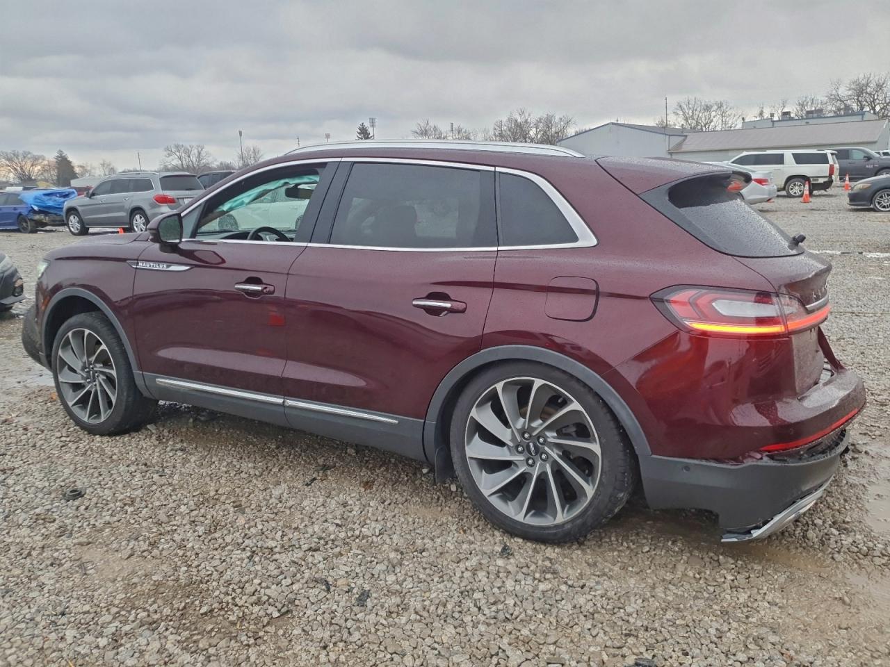 Lincoln Nautilus Reserve Image 5