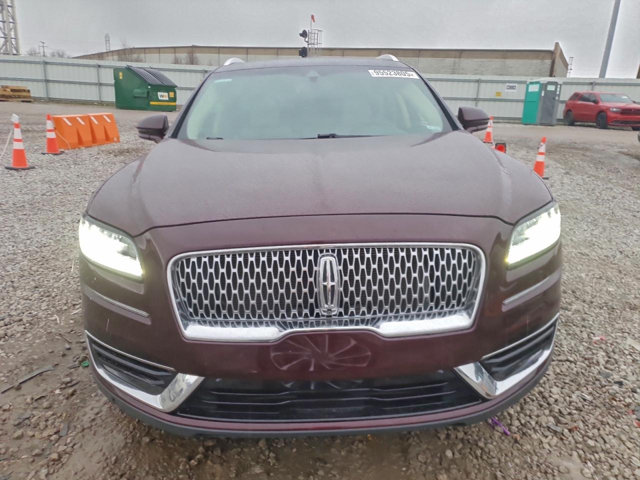 Lincoln Nautilus Reserve Image 9