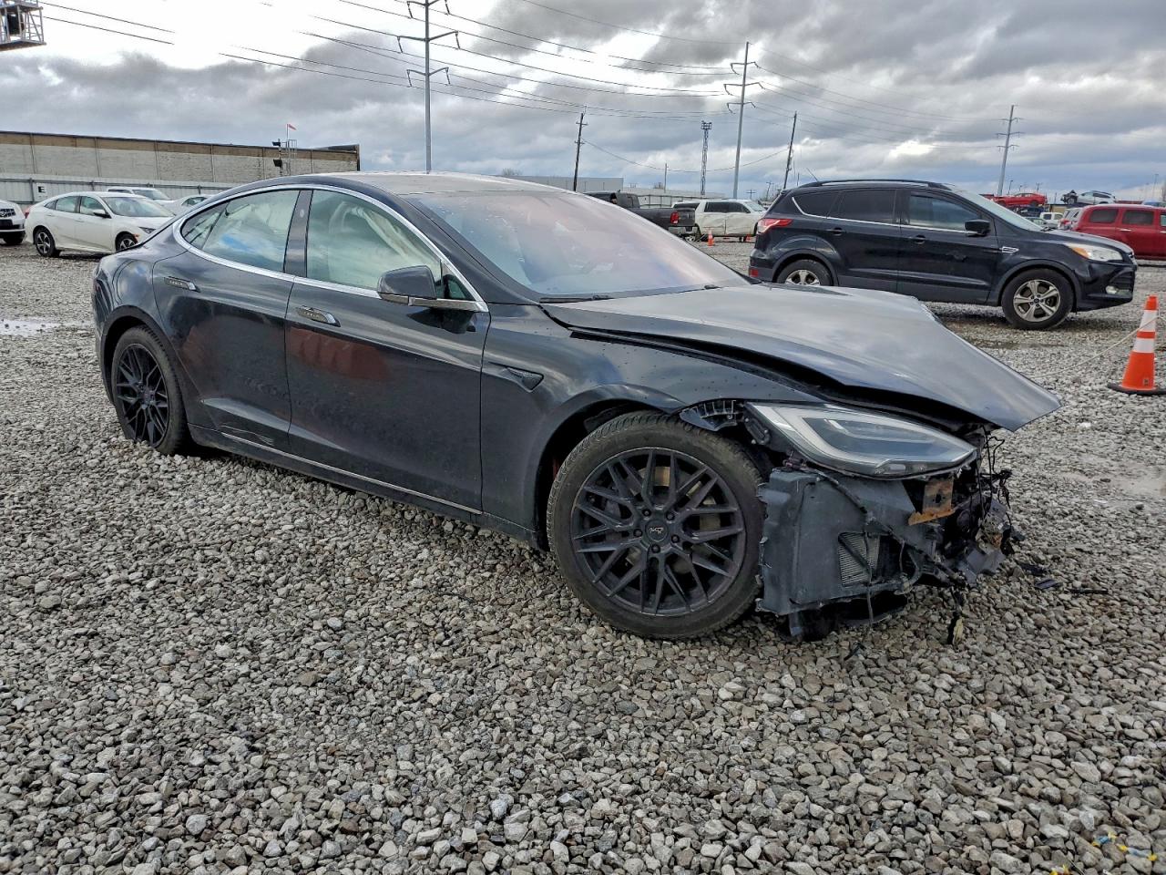 Tesla Model S Image 4