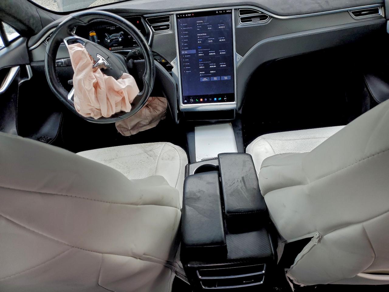 Tesla Model S Image 12