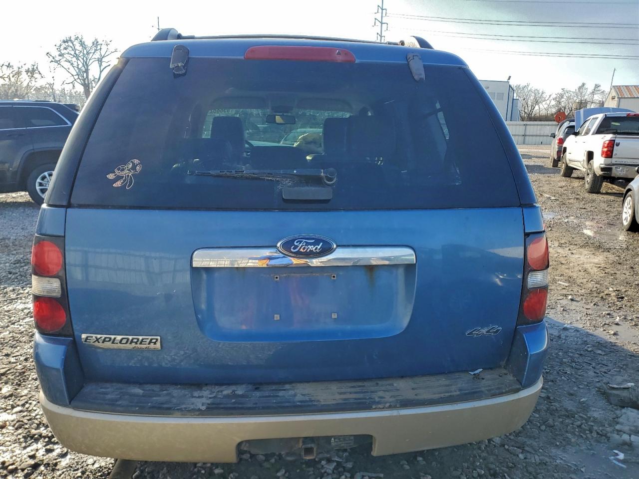 Ford Explorer Eddie Bauer Image 11