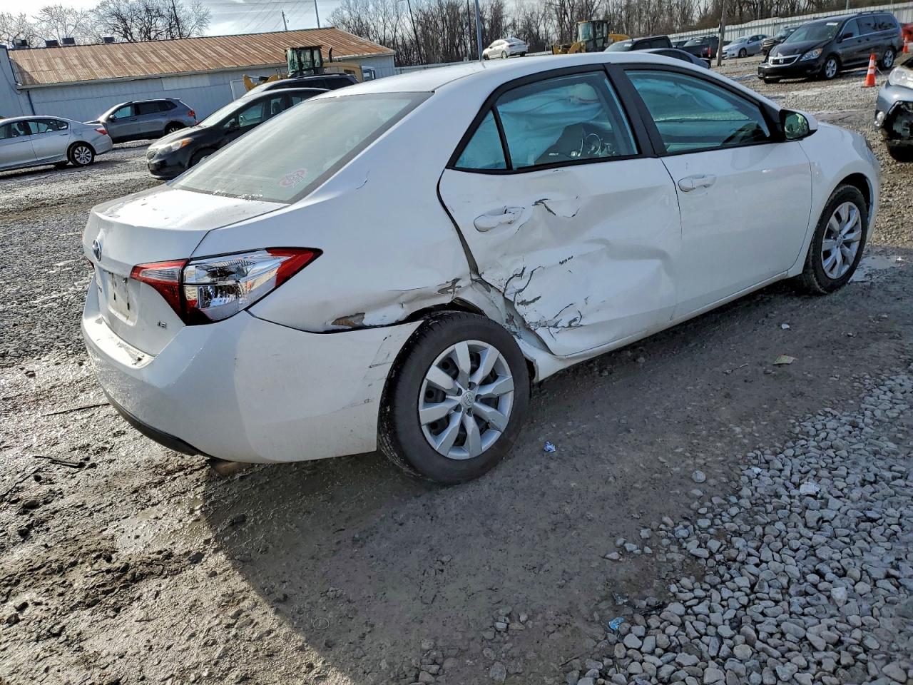 Toyota Corolla L Image 8