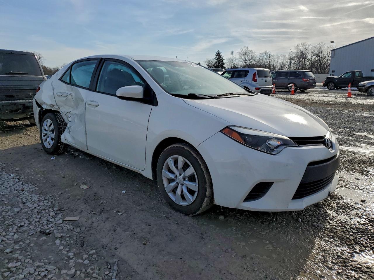 Toyota Corolla L Image 4