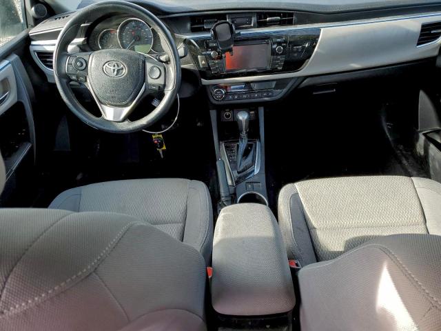 Toyota Corolla L Image 11