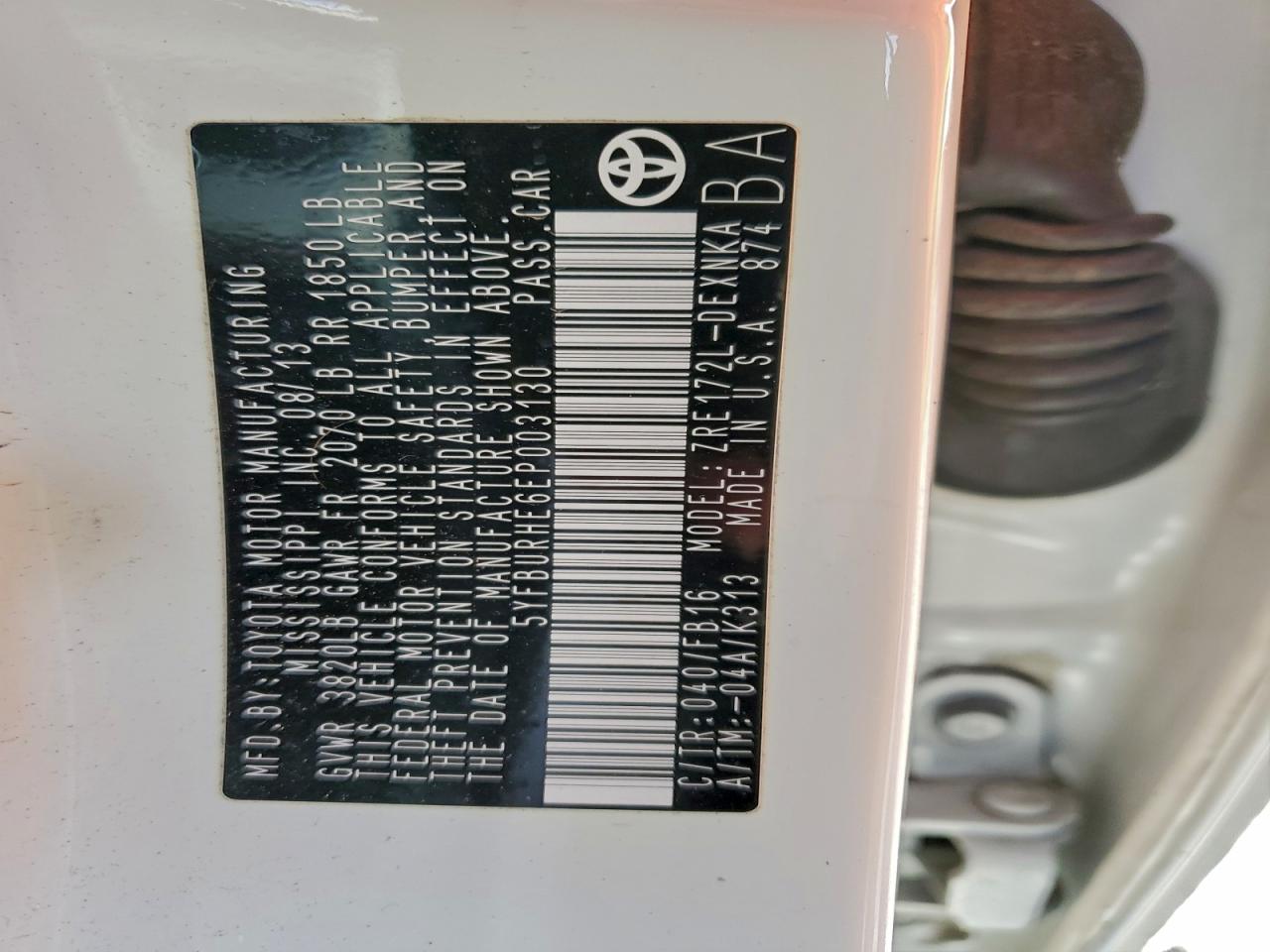 Toyota Corolla L Image 2