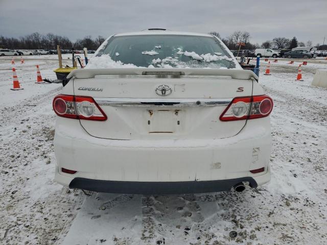 Toyota Corolla Base Image 5