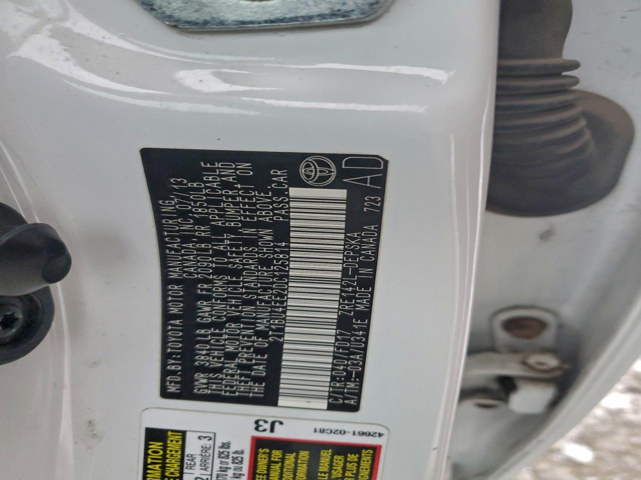 Toyota Corolla Base Image 6