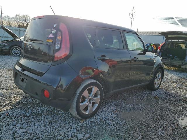 Kia Soul Image 2