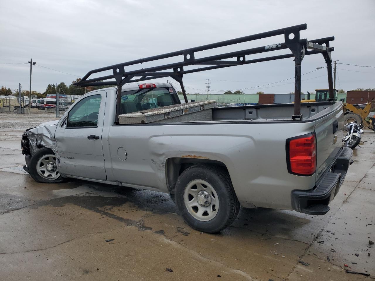 Chevrolet Silverado 1500 C1500 Image 8