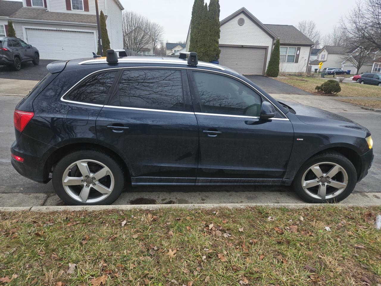 Audi Q5 Premium Plus Image 14