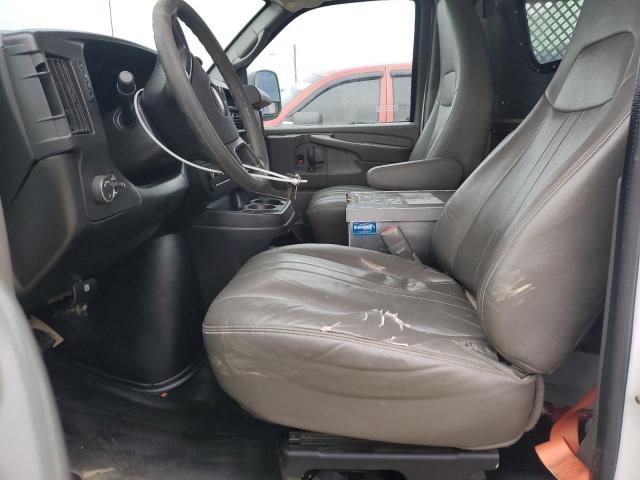 Chevrolet Express Image 10