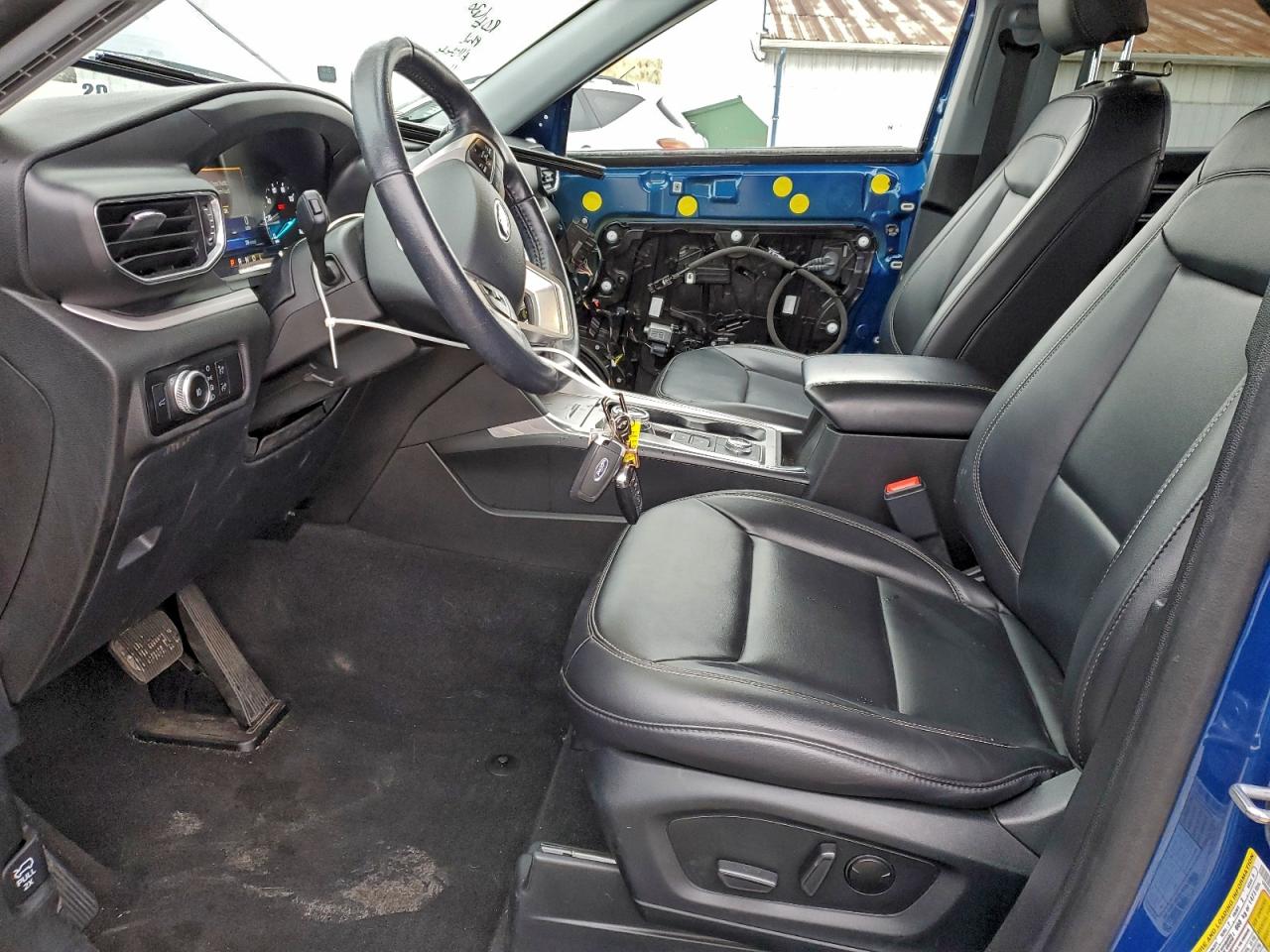 Ford Explorer Xlt Image 2