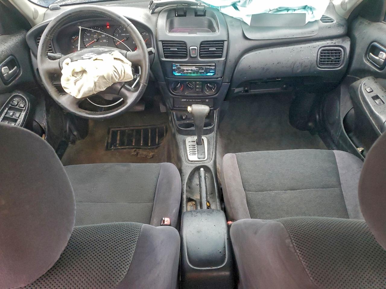 Nissan Sentra 1.8s Image 13