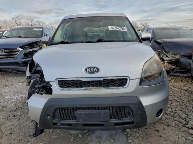 Kia Soul + Image 7