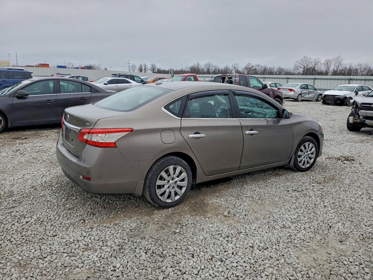 Nissan Sentra S Image 6