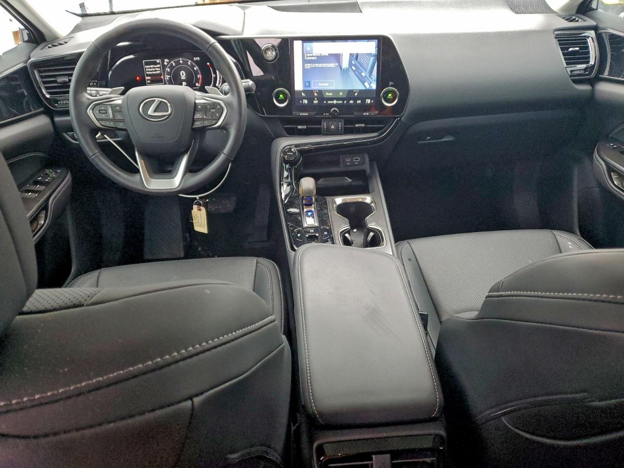 Lexus NX 250 Base Image 12