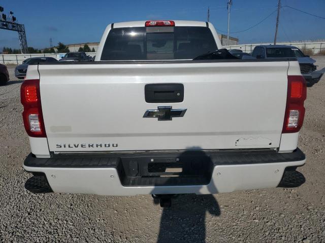 Chevrolet Silverado K1500 High Country Image 4