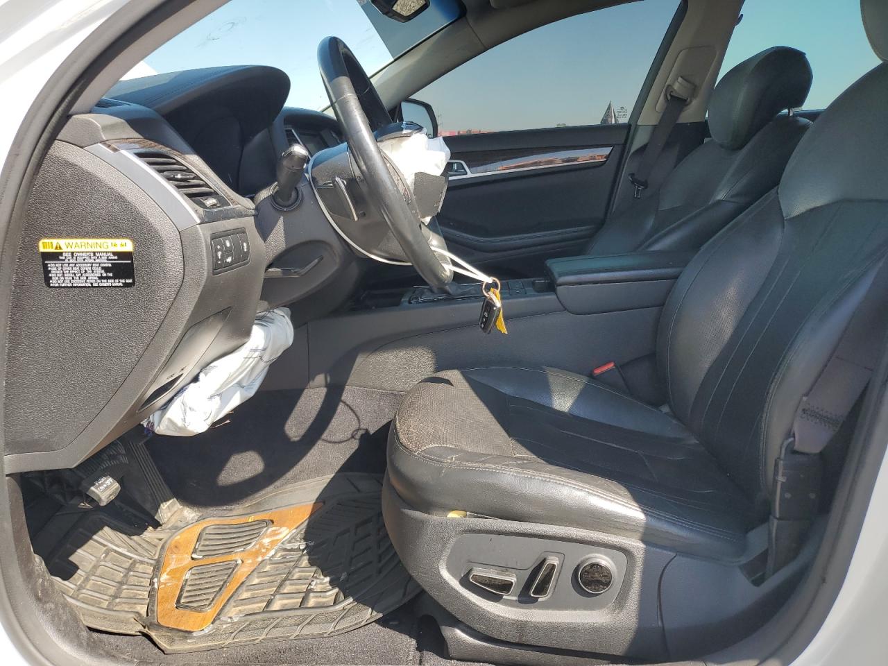 Hyundai Genesis 3.8l Image 5