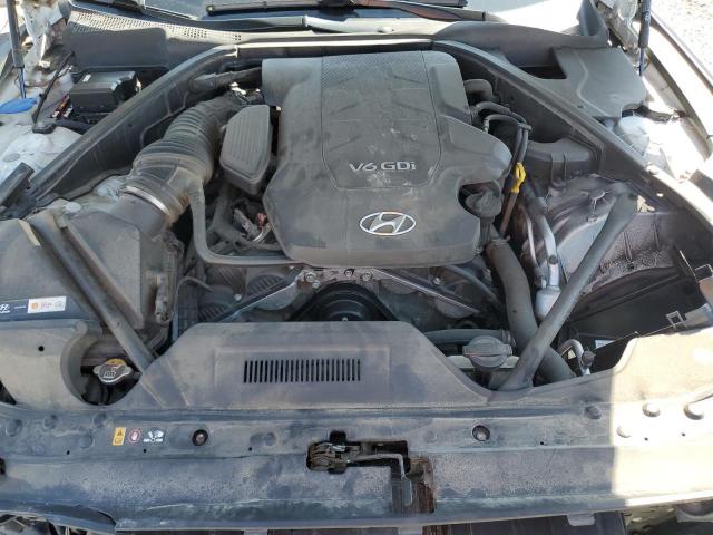 Hyundai Genesis 3.8l Image 8