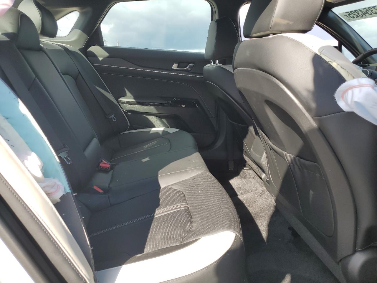 Kia K5 Gt Line Image 4