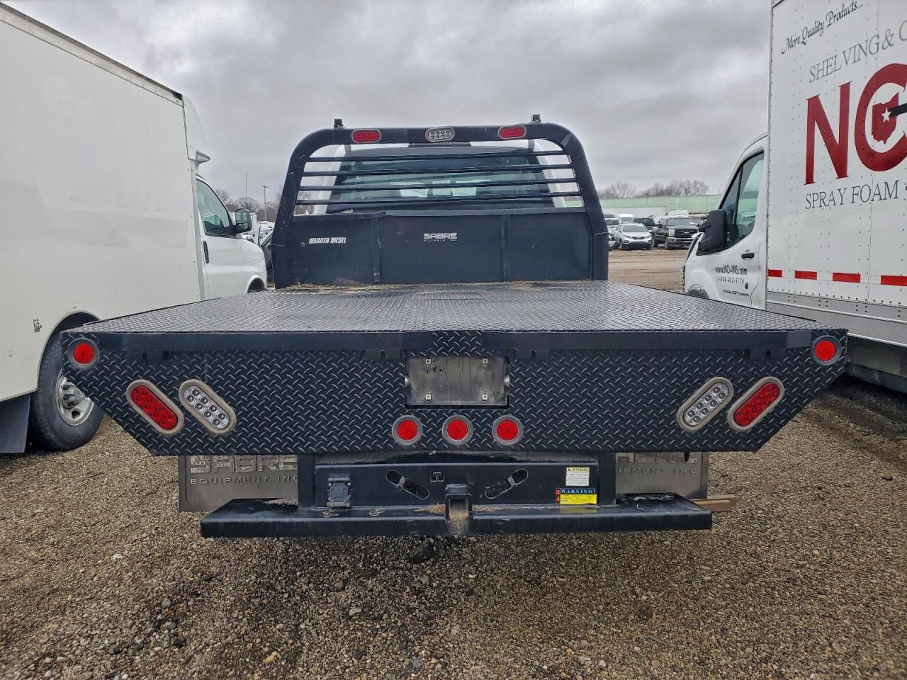 Ford F-350 Super Duty Image 11