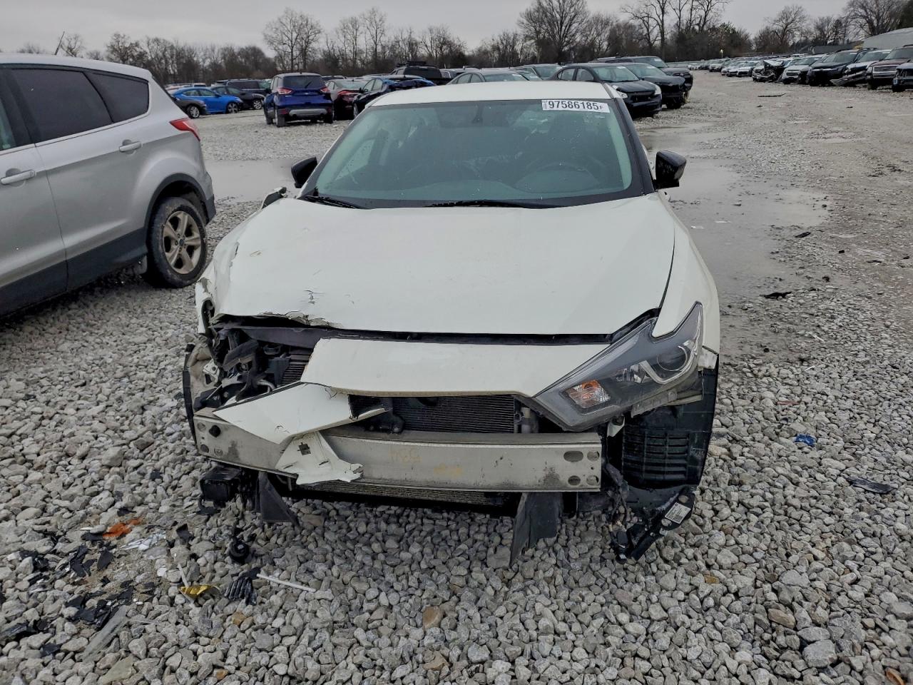 Nissan Maxima 3.5s Image 6