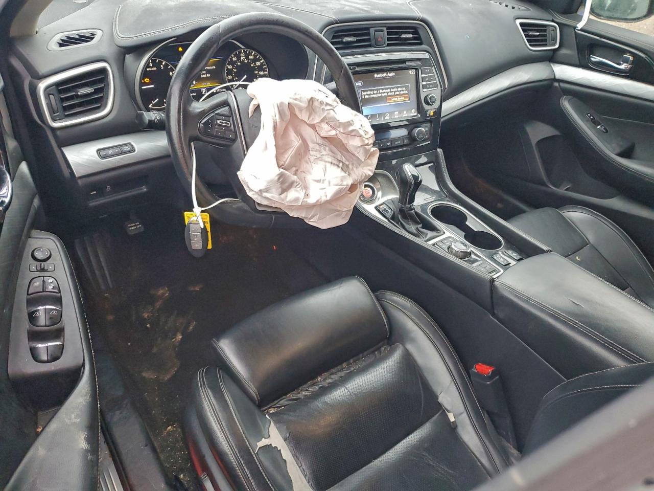 Nissan Maxima 3.5s Image 9