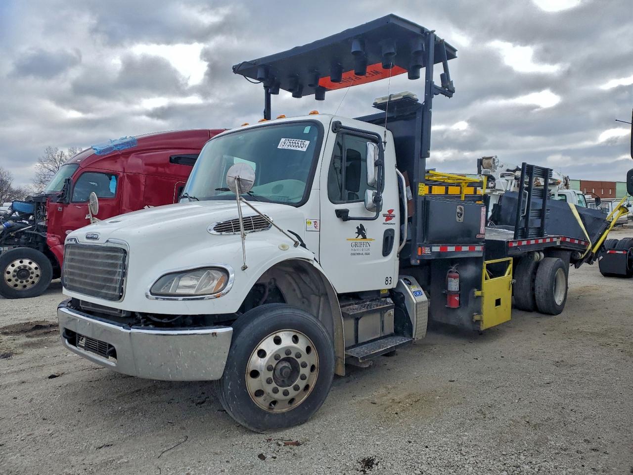 Freightliner M2 106 Medium Duty Image 7
