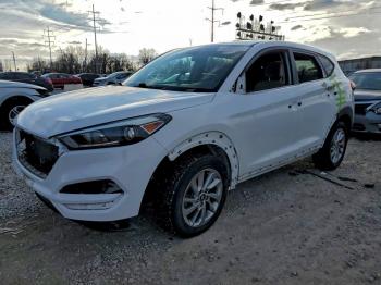  Salvage Hyundai TUCSON