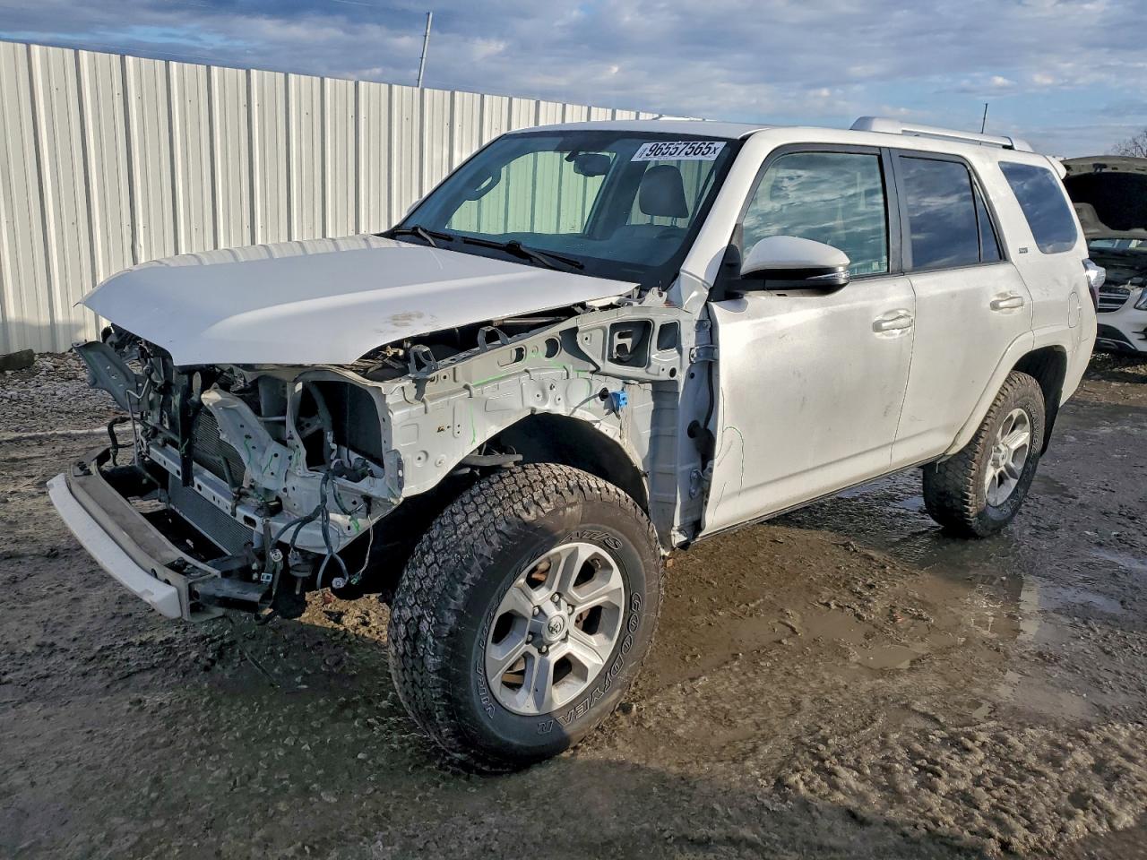 Toyota 4Runner Sr5 Image 1