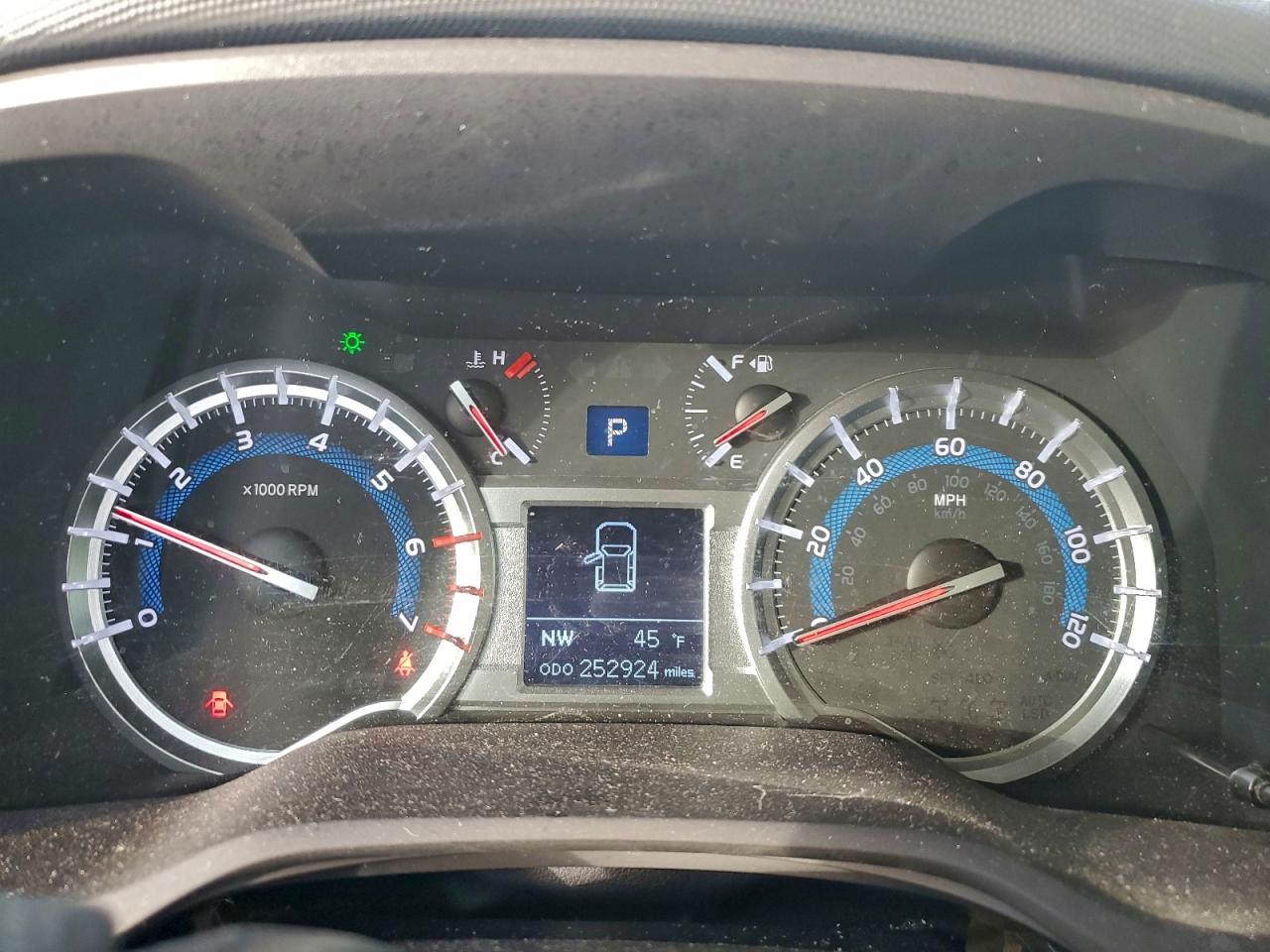 Toyota 4Runner Sr5 Image 11