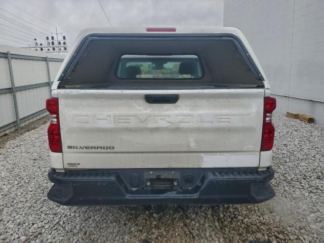 Chevrolet Silverado C1500 Image 10