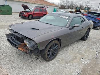  Salvage Dodge Challenger