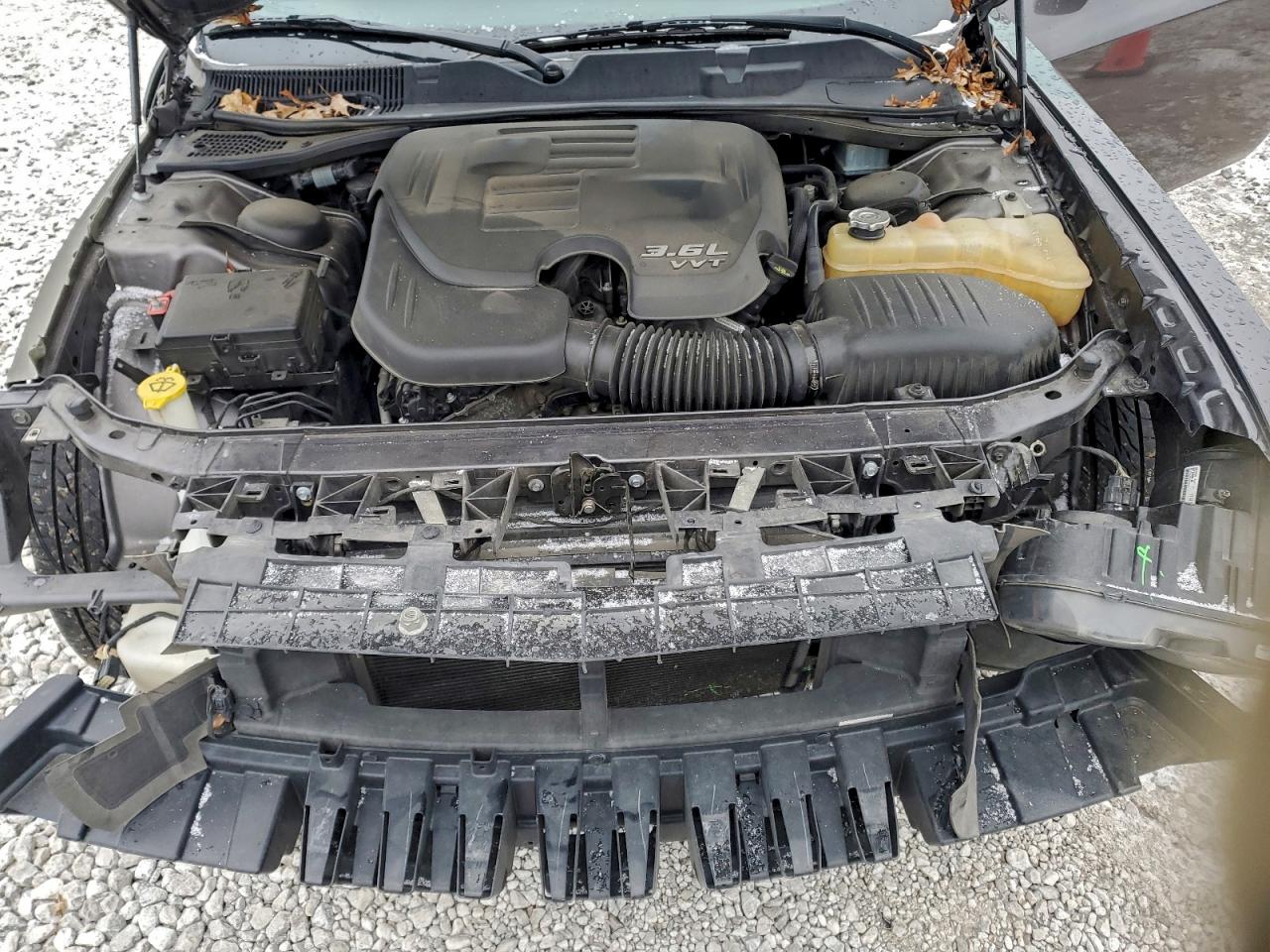 Dodge Challenger Sxt Image 4