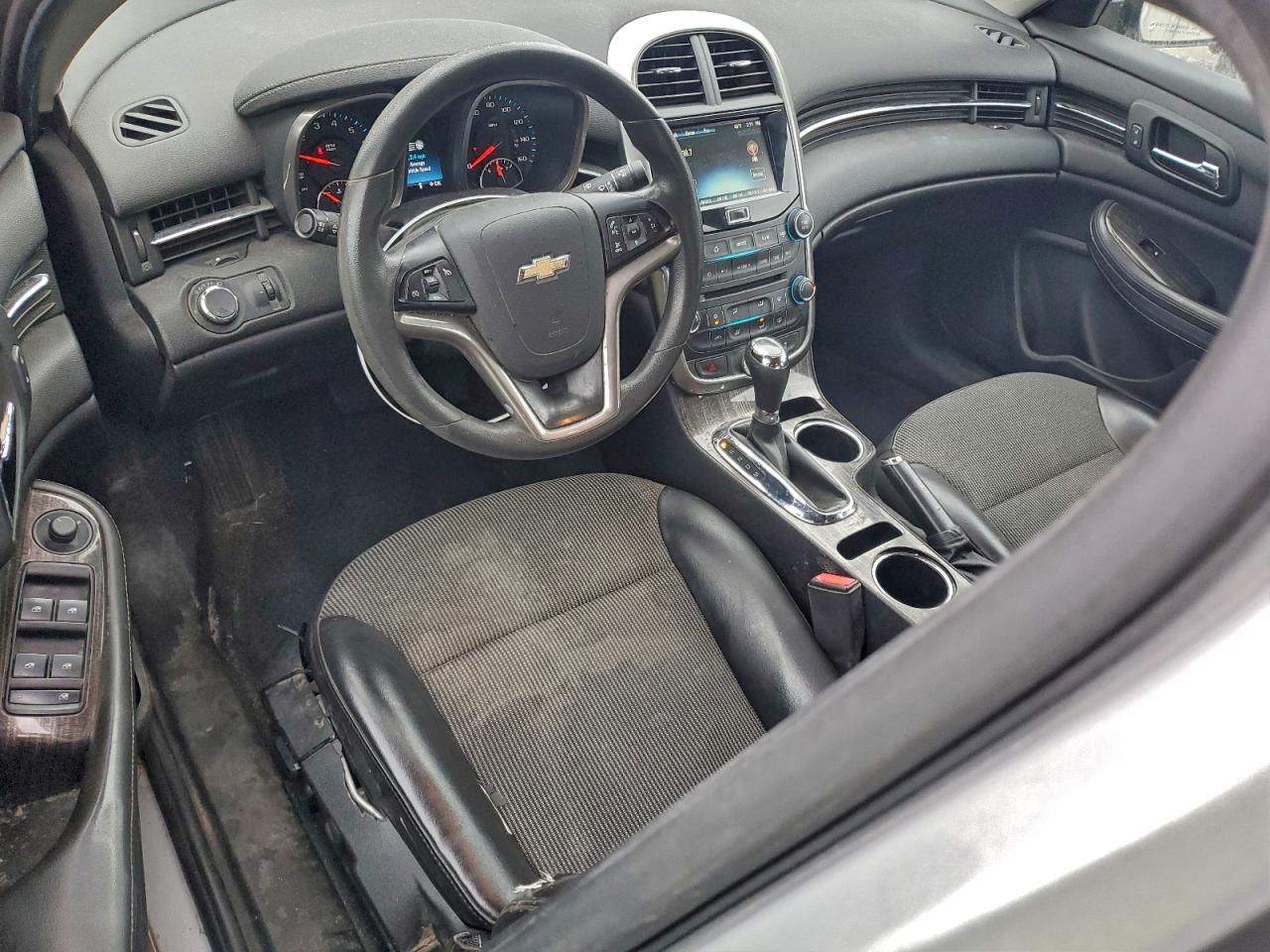 Chevrolet Malibu 1lt Image 8