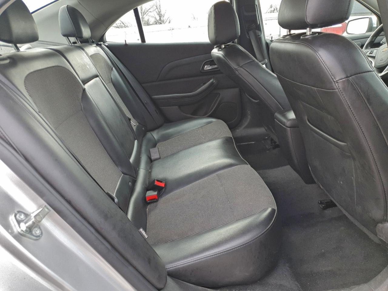 Chevrolet Malibu 1lt Image 7