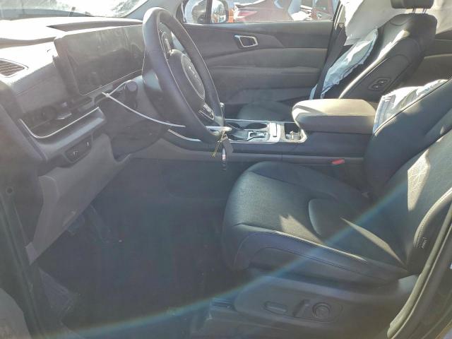 Kia Carnival Ex Image 4