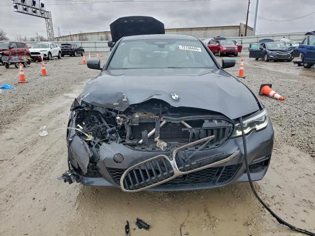 BMW 3 Series Image 4