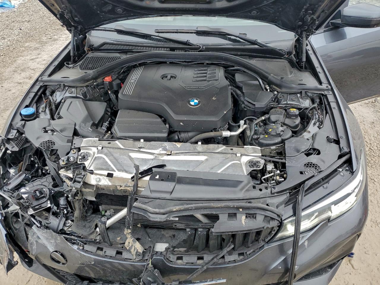 BMW 3 Series Image 7