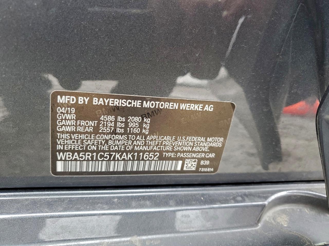 BMW 3 Series Image 11