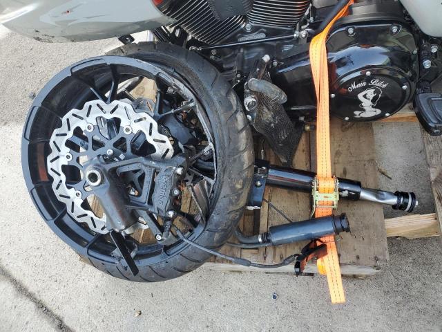 Harley-Davidson Fltrxstse Image 5