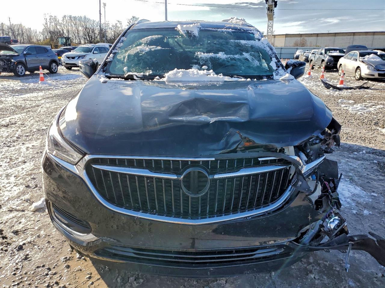 Buick Enclave Essence Image 3