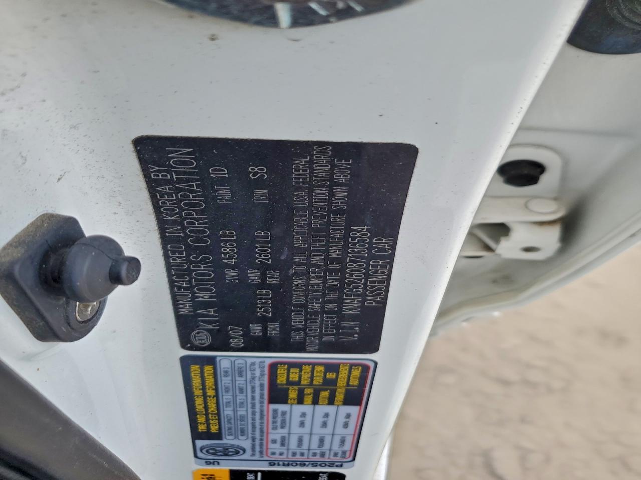 Kia Rondo Lx Image 4