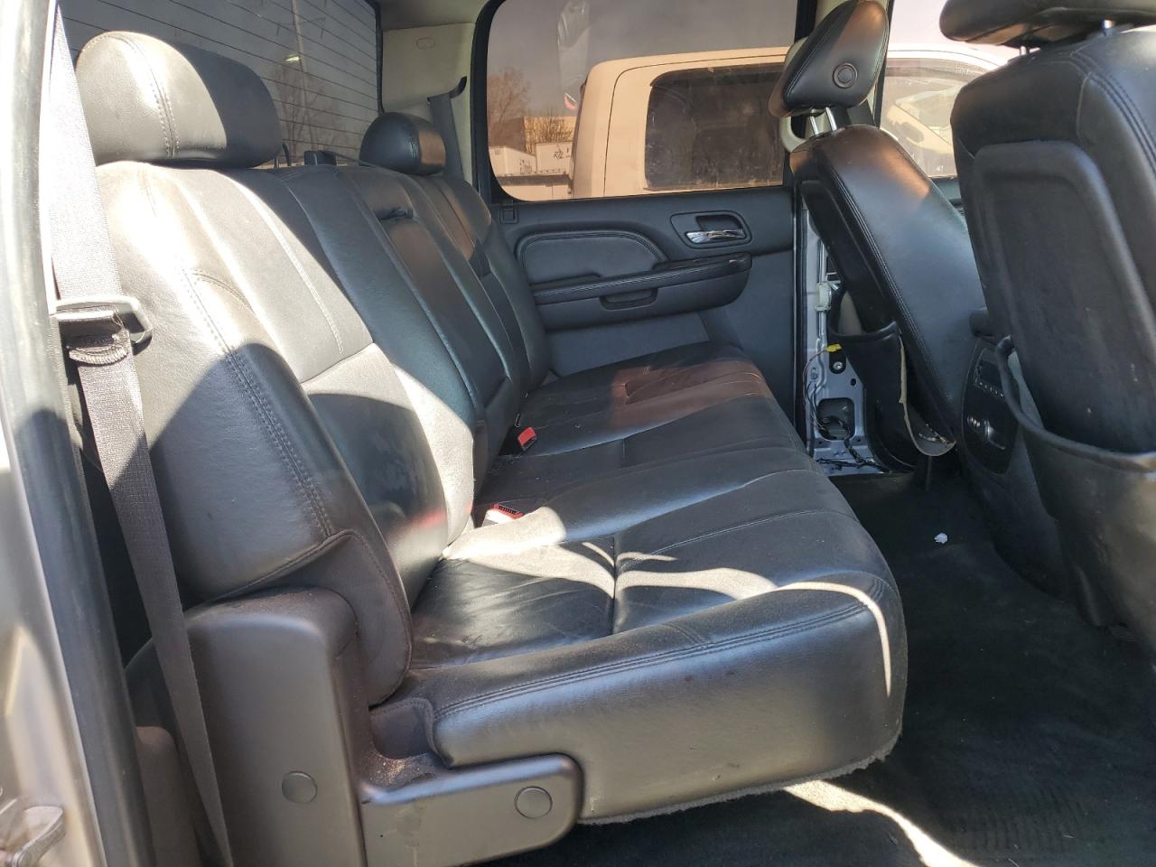 GMC Sierra K1500 Denali Image 9