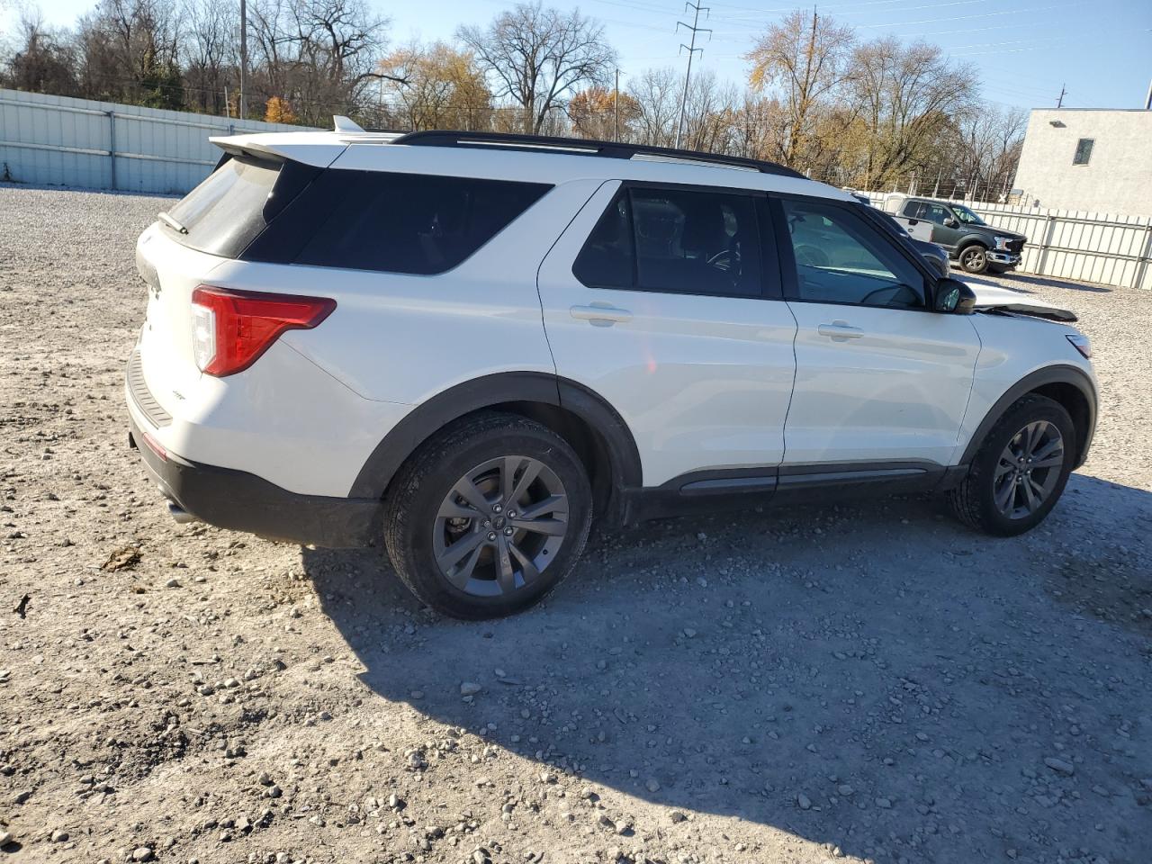 Ford Explorer Xlt Image 4