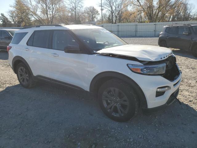 Ford Explorer Xlt Image 12