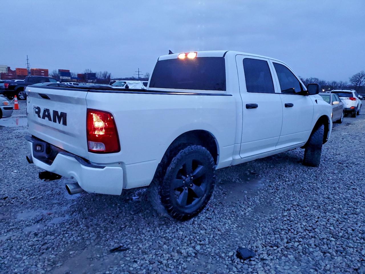 Ram 1500 Tradesman Image 3
